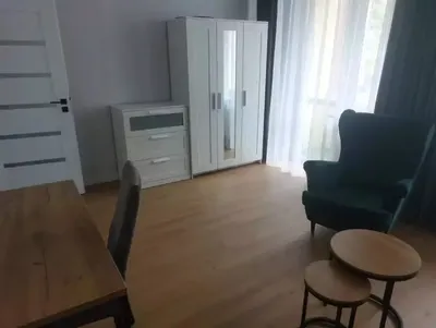 Metro Pole Mokotowskie/ Racławicka, 3 oddzielne pokoje po remoncie, balkon ul. Madalińskiego - miniatura 2