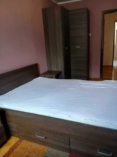 Mieszkanie do wynajęcia z balkonem i piwnicą - miniatura 3