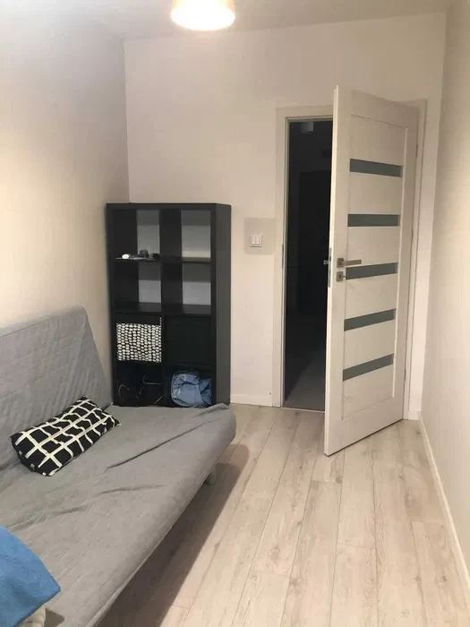 Pokój w mieszkaniu 2-osobowym, apartamentowiec - 1/7