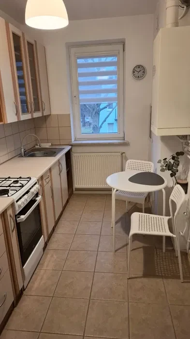 Mieszkanie 34m2 z oddzielną sypialnią na Czechowie do wynajęcia - 1/8