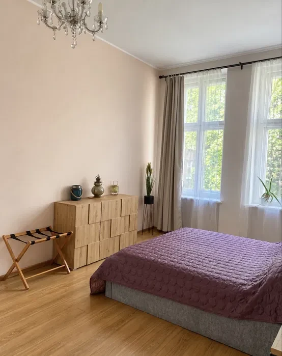 Pokój dla studentów pracujacyh, dobra komunikacja blisko ug pg asp - 1/7