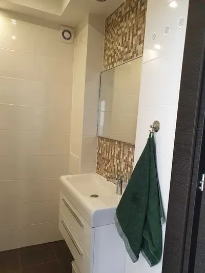 Wynajmę mieszkanie - Wola/Okopowa, 2 oddzielne pokoje, 42m - miniatura 5