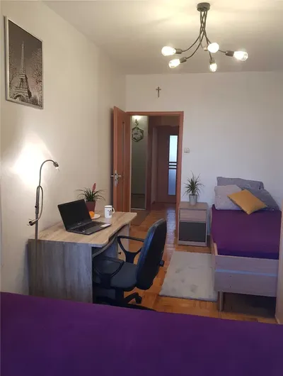 Wynajem mieszkania 56 m2| 3- pokojowe, 3 oddzielne pokoje | Prądnik Czerwony - miniatura 3