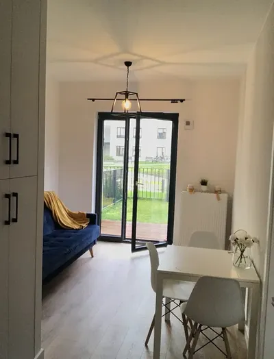 Wynajmę 2 pokojowe + ogródek Mokotów, ul. Pory 53 , obok toru łyżwiarskiego Stegny - miniatura 4