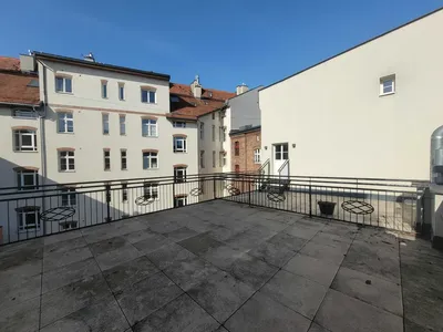 Przestronne mieszkanie / Centrum Katowic/ Taras/ 2 pokoje / 54,84 m2 - miniatura 2