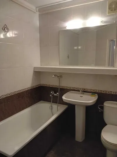 Wynajmę 2 pokojowe mieszkanie na Bojarach - miniatura 5