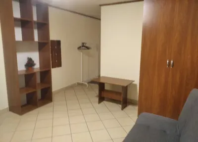 Miesznie 35m2 osobną kuchnią, Balkon 1750 + media ok 250 zł - miniatura 3