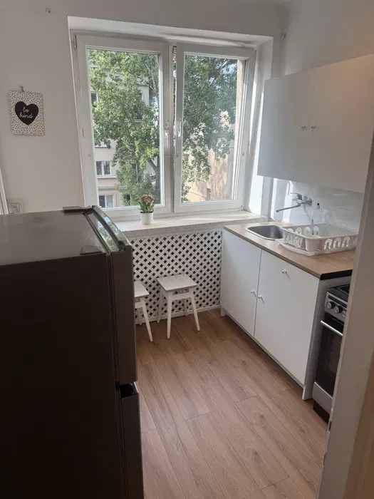 Mieszkanie Nowolipki Muranów 2 pokoje 47 m2 4 piętro bez prowizji (Wola/Śródmieście) - 1/6