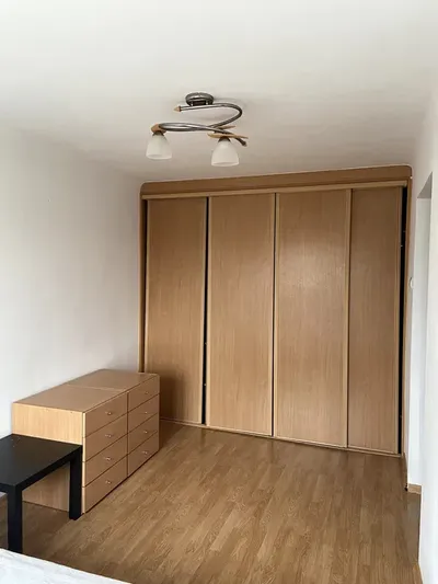 Komfortowe 2-pokojowe mieszkanie na wynajem – Stary Rembertów, blisko lasu i AON - miniatura 3