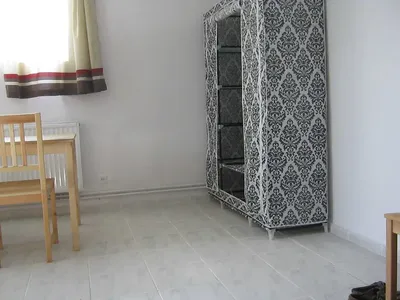 duzy 22m2 pokoj na wynajem ok. Ronda Mogilskiego ul.Brodowicza - miniatura 5