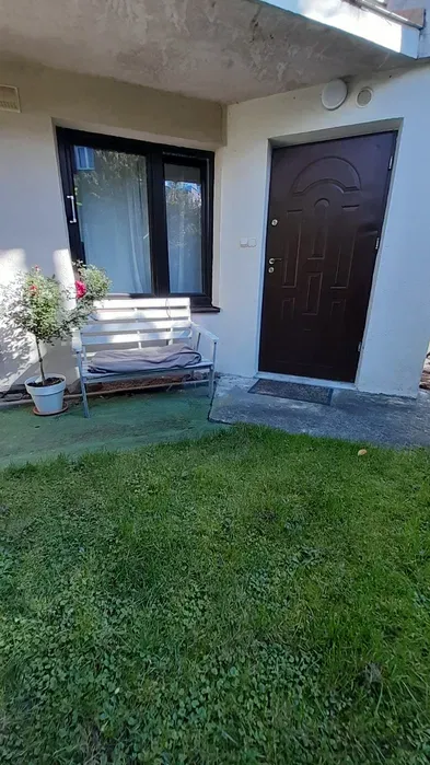 Mieszkanie 1 pokojowe wynajmę 25m2 umeblowane ul Królowej Jadwigi - miniatura 4