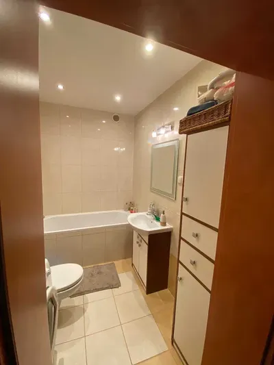 Mieszkanie na wynajem 50m2: 2pok,Kuch,Łaź+WC,Balkon Dostepne od Listopada - miniatura 3