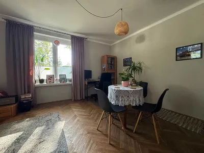 2-pokojowe mieszkanie w Katowicach – Śródmieście - najem okazjonalny - miniatura 3