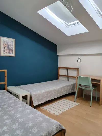 Stare Podgórze: dla 2 osób, trzypokojowe 51 m2, III p., 2800 plus woda i prąd - miniatura 4