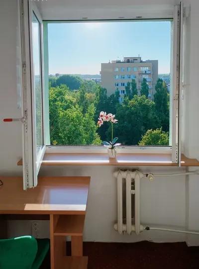Słoneczna, ciepła kawalerka w centrum, IX piętro Park Staromiejski - miniatura 5