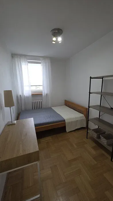 Bezpośrednio wynajmę 2 pokojowe w super lokalizacji - miniatura 3