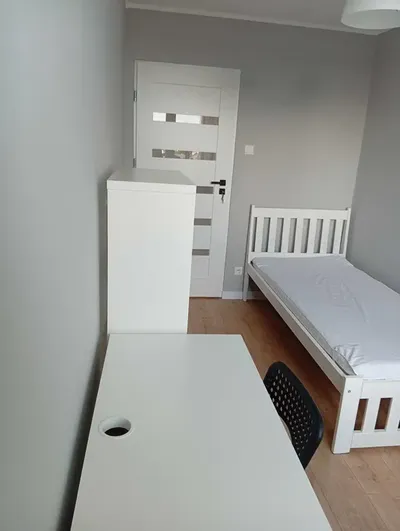 Pokój bezpośrednio przy Akademii Muzycznej - miniatura 5