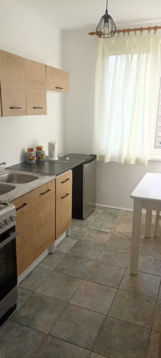 2 pokojowe ul.Jerzmanowskiego Bieżanów-Prokocim Kraków, z jasną kuchnią i balkonem do wynajęcia. - miniatura 3