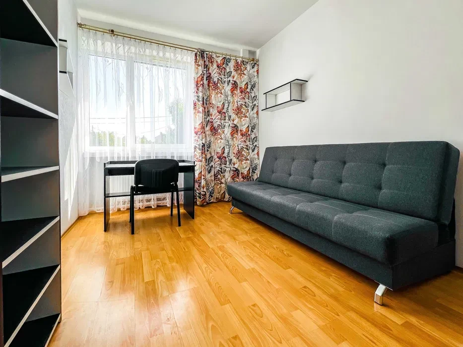 Pokoje studentom i młodym pracującym-centrum -(bez dodatkowych opłat) - 1/8