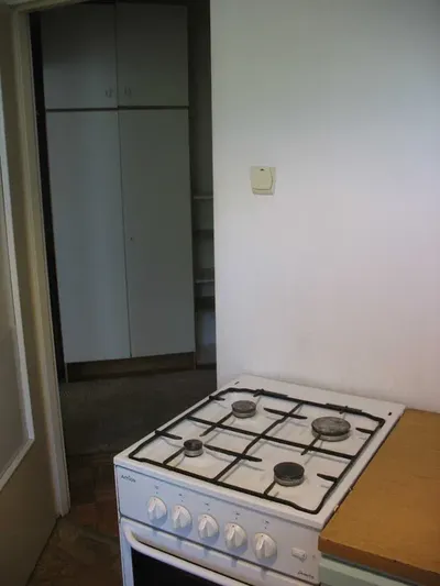 Wynajmę kawalerkę, 34 m2, Toruń, ul. J. Hurynowicz, osiedle Bielany, BLISKO CAMPUSU UMK - miniatura 3