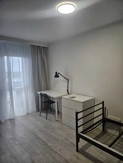 Mieszkanie Studenckie 84 m² 5 Pokoi Gaj, ul. Krynicka Po Kapitalnym Remoncie - miniatura 3