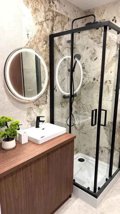 Nowy Duży Pokój w Katowicach w centrum obok spodka z Balkonem , Mega Standard ul. Olimpijska , UŚ WSP UE , pierwszy najemca Wi-Fi w cenie - miniatura 4
