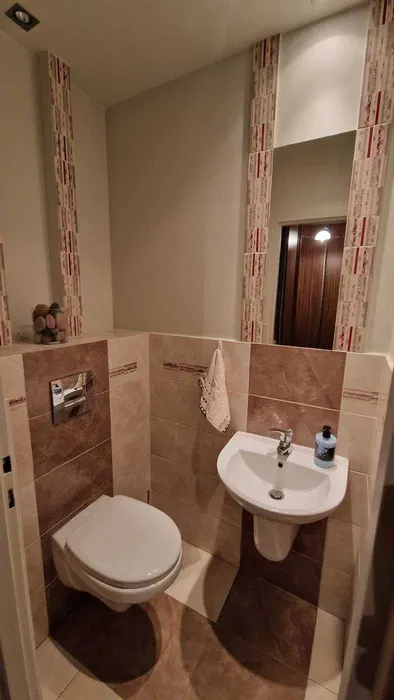 Koszutka | 74 m2 | 2 poziomy | 2 pokoje + salon | 2 lazienki | ogrodek - miniatura 3