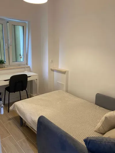 Wola-Ratusz - 2 pokoje 1-os., od zaraz / 2 single rooms, ready to move in - miniatura 4