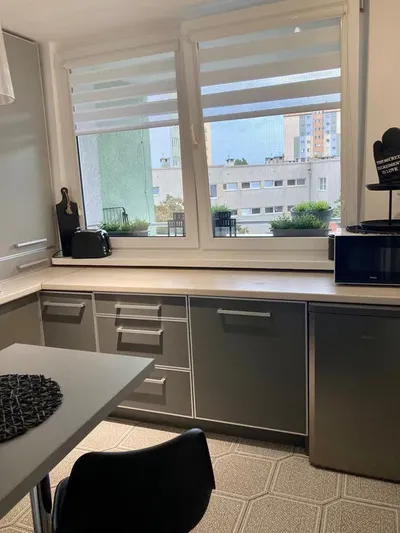 Wynajmę Mieszkanie 2 pokojowe w Centrum Gdyni - miniatura 3