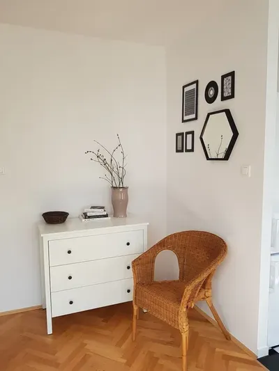 Mieszkanie dwupokojowe Kalinowszczyzna - miniatura 3
