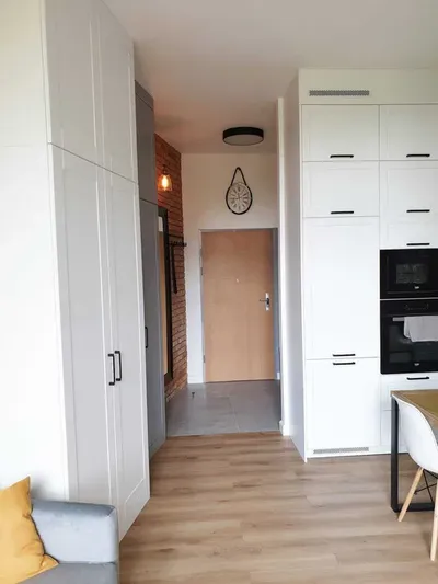 Mieszkanie w centrum Poznania | Topolowa 5 | od 1 października - miniatura 5