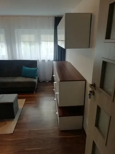 Wynajmę pokój dla dziewczyny 1.os;Wielicka/Prosta - miniatura 3