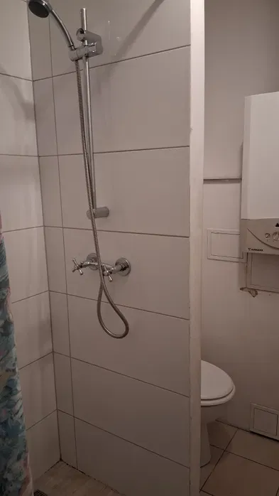 Wynajmę mieszkanie 1 pokojowe 30m.kw w Borku Fałęckim - miniatura 4