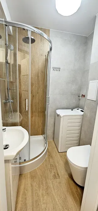 Nowa, cicha kawalerka 22 m² | Praga | Tuż po remoncie – bądź pierwszym najemcą! - miniatura 4
