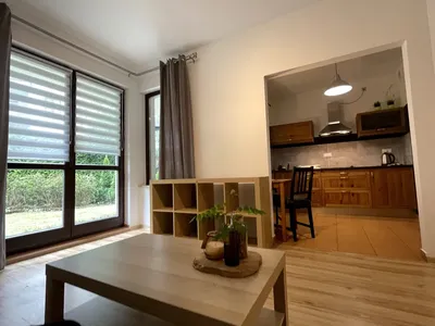 Kawalerka z tarasem i ogródkiem od listopada - miniatura 2