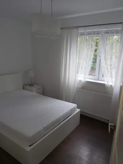 Przestronne mieszkanie 70m2 z dużym tarasem i garażem-Kraków ul. Twardowskiego - miniatura 4