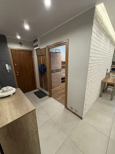Nowe Miasto 54m2, 3 pokoje - miniatura 2