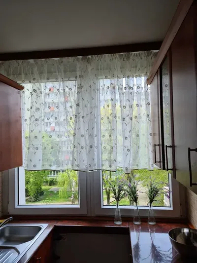 Pokój dla studentki - miniatura 3
