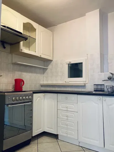 Mieszkanie dwupokojowe Przyczółek Grochowski, Praga - miniatura 3