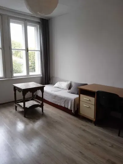 Wynajmę kawalerke 35m2 w Krakowie okolice Nowego Kleparza 1800 zł - miniatura 2