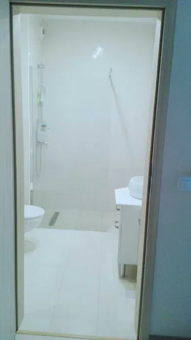 Duża Kawalerka 35m2 + balkon - ul. Piękna 62aa - miniatura 4