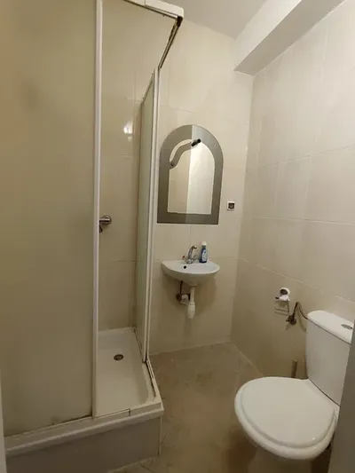 Pokój z prywatną łazienką - miniatura 5