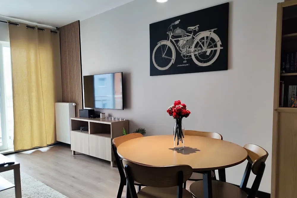 Wynajmę prawie nowe mieszkanie 2 pokojowe 44 m2 z miejscem postojowym Gdańsk Ujeścisko - 1/8