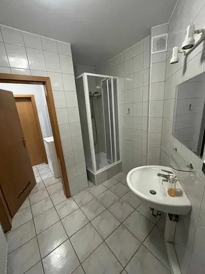 Kawalerka do wynajęcia, Wielkopolska Gdynia - miniatura 3