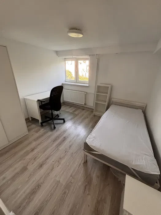 Pokój jednoosobowy os Zalesie - 1/3