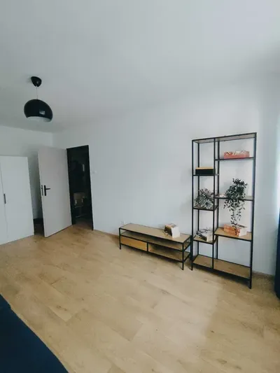 Dwupokojowe mieszkanie na Saskiej Kępie - miniatura 2