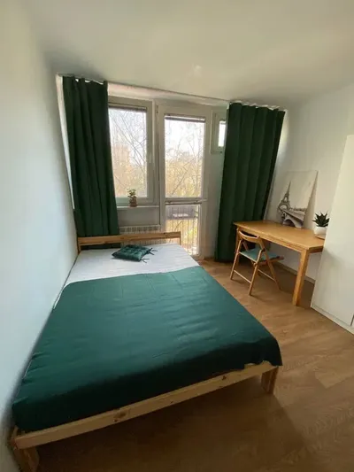 Wynajme pokoj dla pary, Ul. Grzybowska - miniatura 2