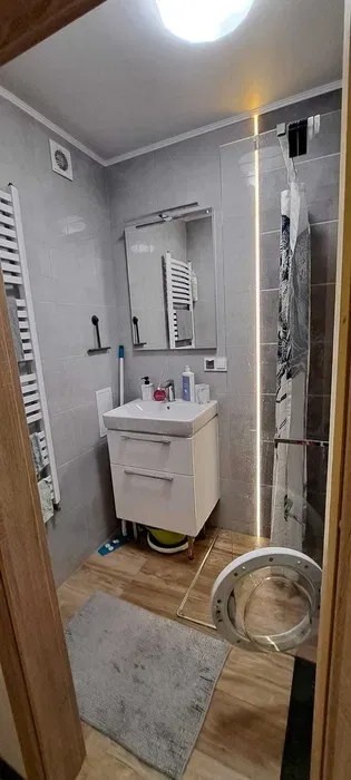 Pokój dla studentki, Katowice-Ligota, blisko ŚUM - miniatura 5