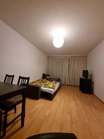 Mieszkanie 2 minuty od metra na Służewie z balkonem i windą - miniatura 3
