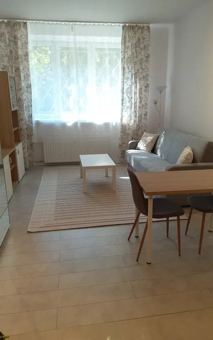 Kawalerka Ochota Pl. Narutowicza bezpośrednio od zaraz - 1/8